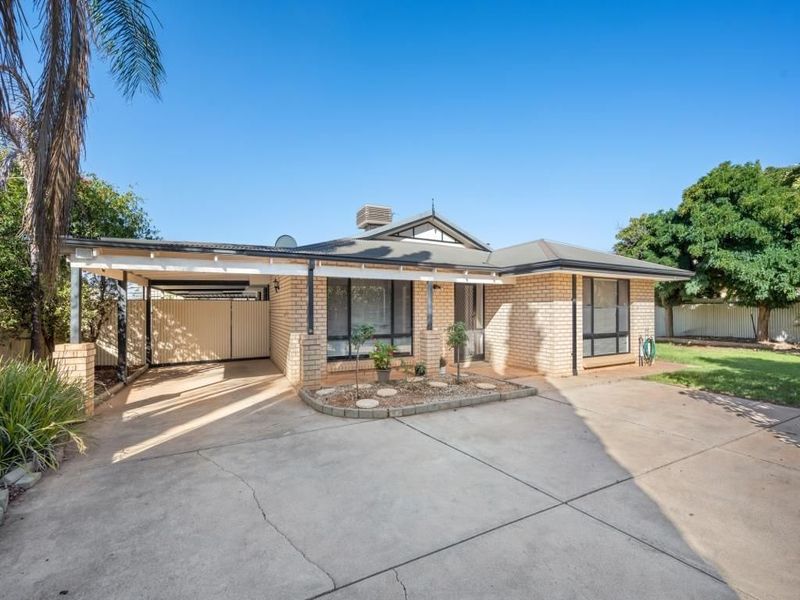 MODERN LIVING For Sale Murphy Boyden Real Estate