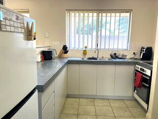 feature property - Unit 2 19 Richardson Street, BOULDER  6432