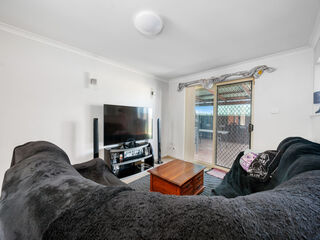 feature property - 7/5 Great Eastern Highway, SOMERVILLE  6430
