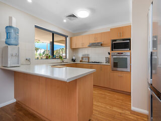 PRIVATE SOMERVILLE ESCAPE