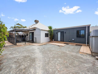 BEAUTIFULLY PRESENTED 