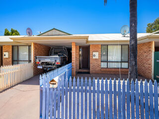 LOW MAINTENANCE INVESTMENT