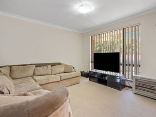 LOW MAINTENANCE INVESTMENT