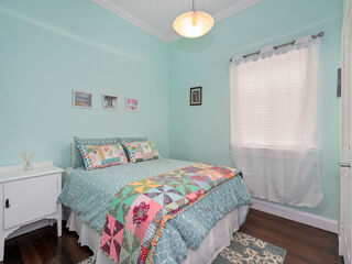 CHARMING CHARACTER HOME