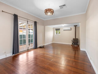 LOW MAINTENANCE TIDY HOME